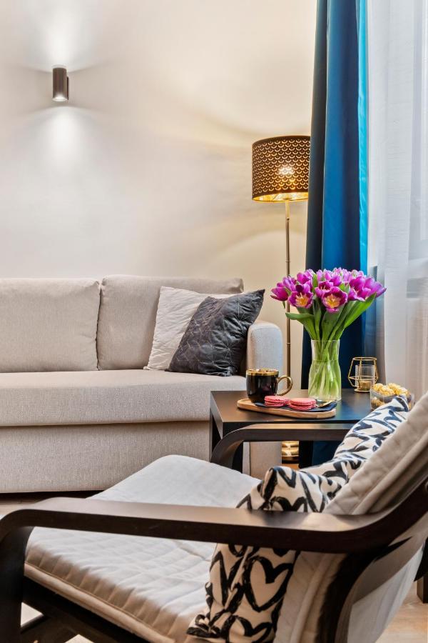 City Vibes - The View Bukares Bagian luar foto